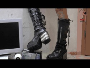 Kommt Alles Unter Die Stiefel Bodenansicht